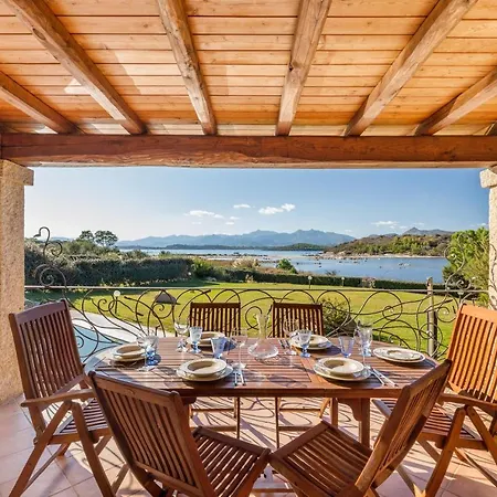 Danza Dei Fenicotteri * Capo Coda Cavallo