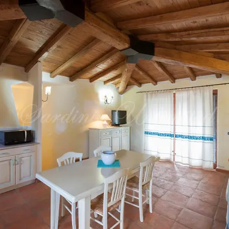 Danza Dei Fenicotteri * Capo Coda Cavallo